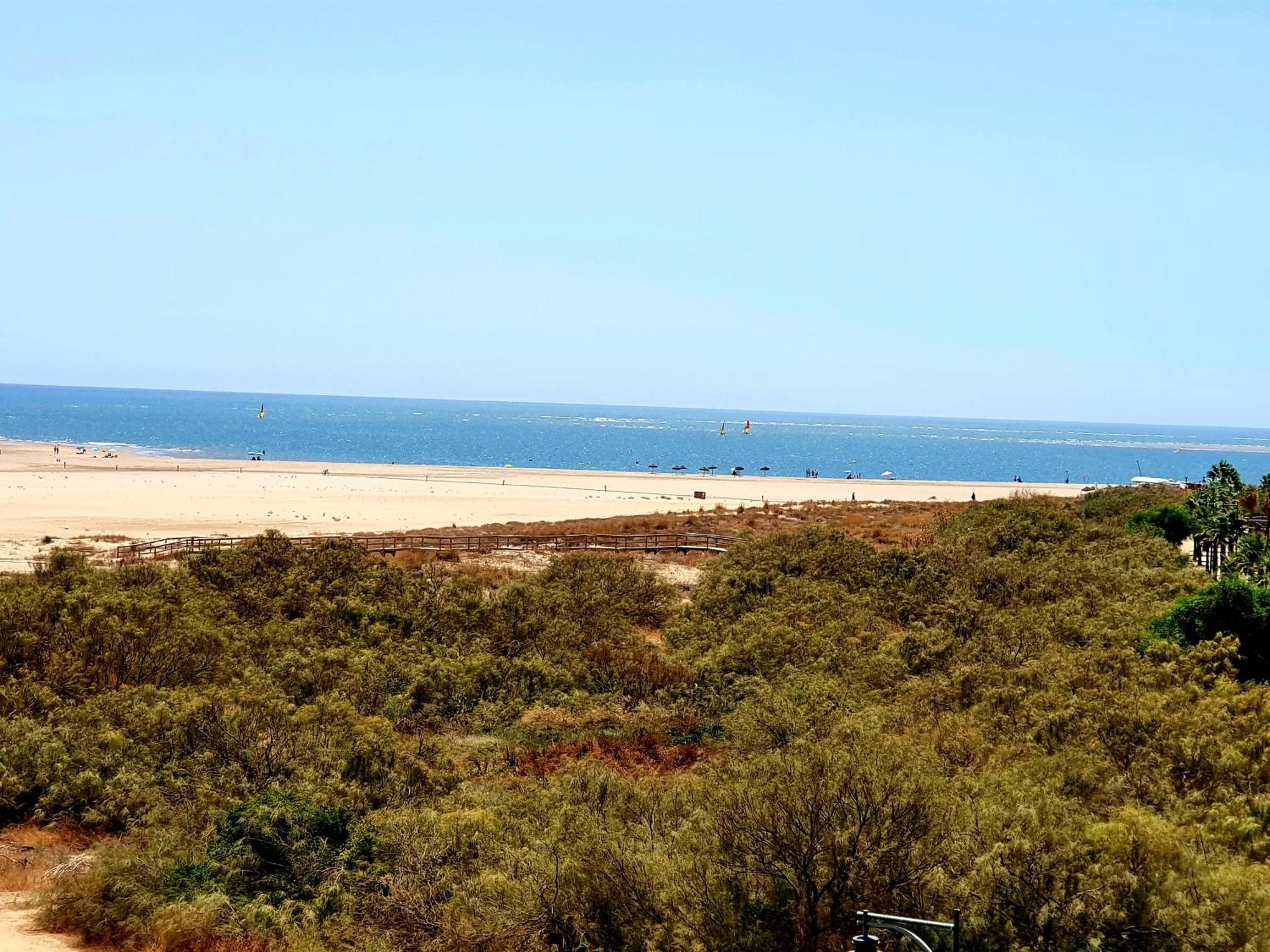 Los Pelicanos, Isla Canela By Ac Real Bagian luar foto